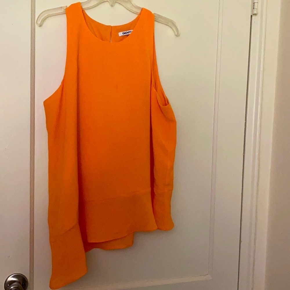 DKNYC orange top size: XL